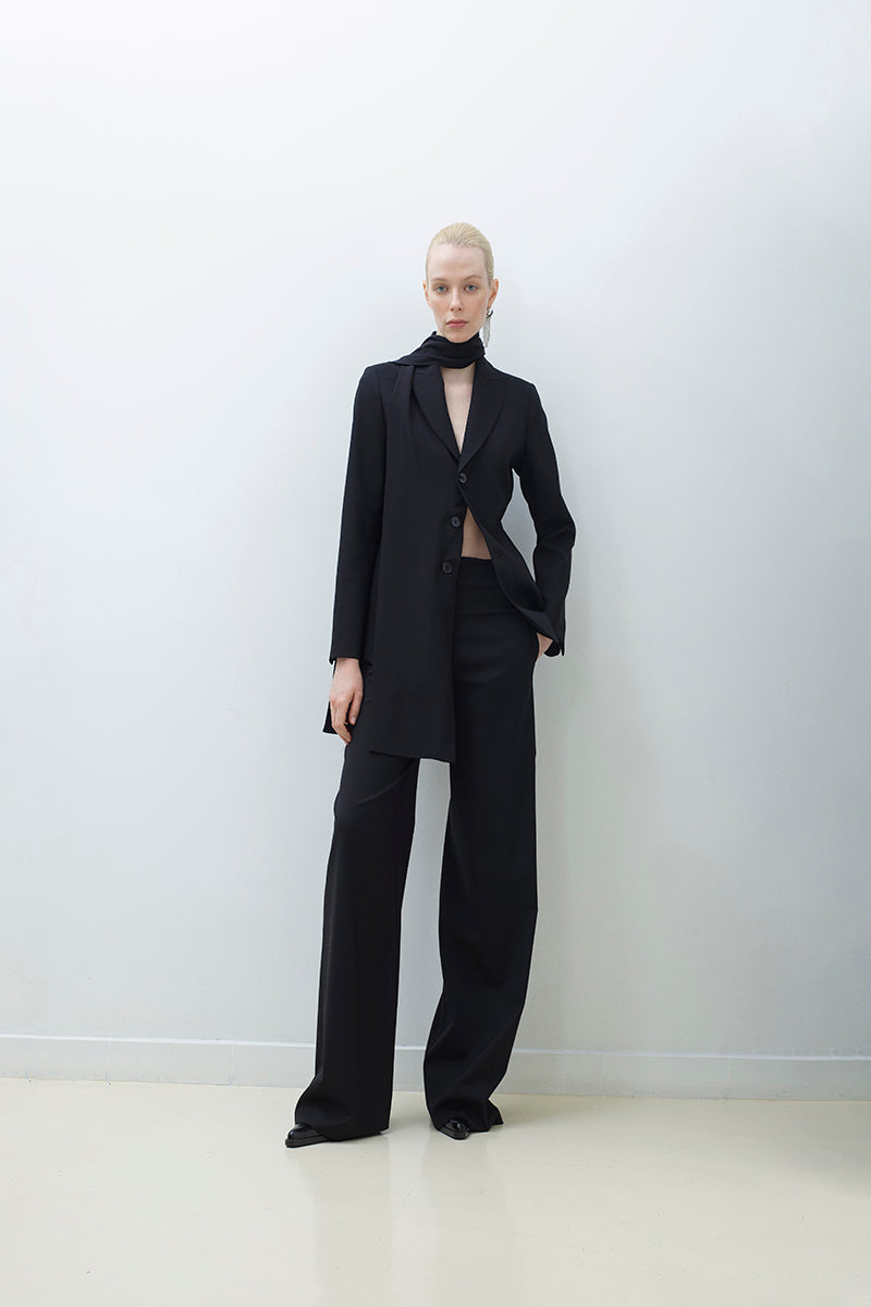 DETACHABLE SCARF WOOL JACKET