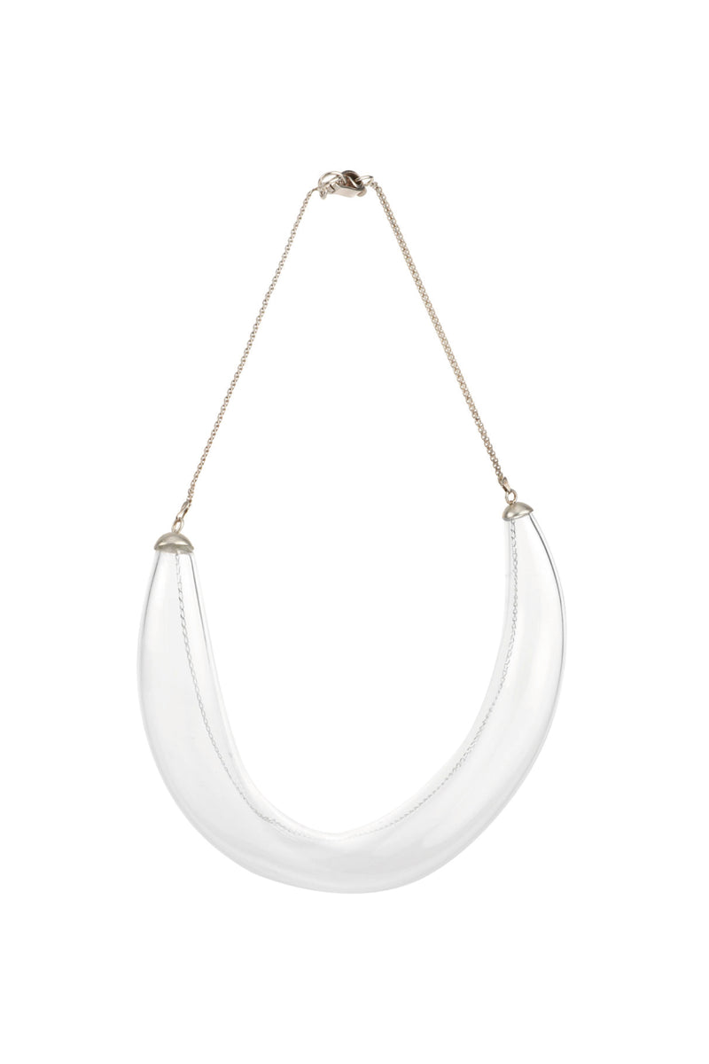 Thin glass choker necklace by MAZ Manuela Álvarez featuring a sleek, transparent glass design on a delicate chain.