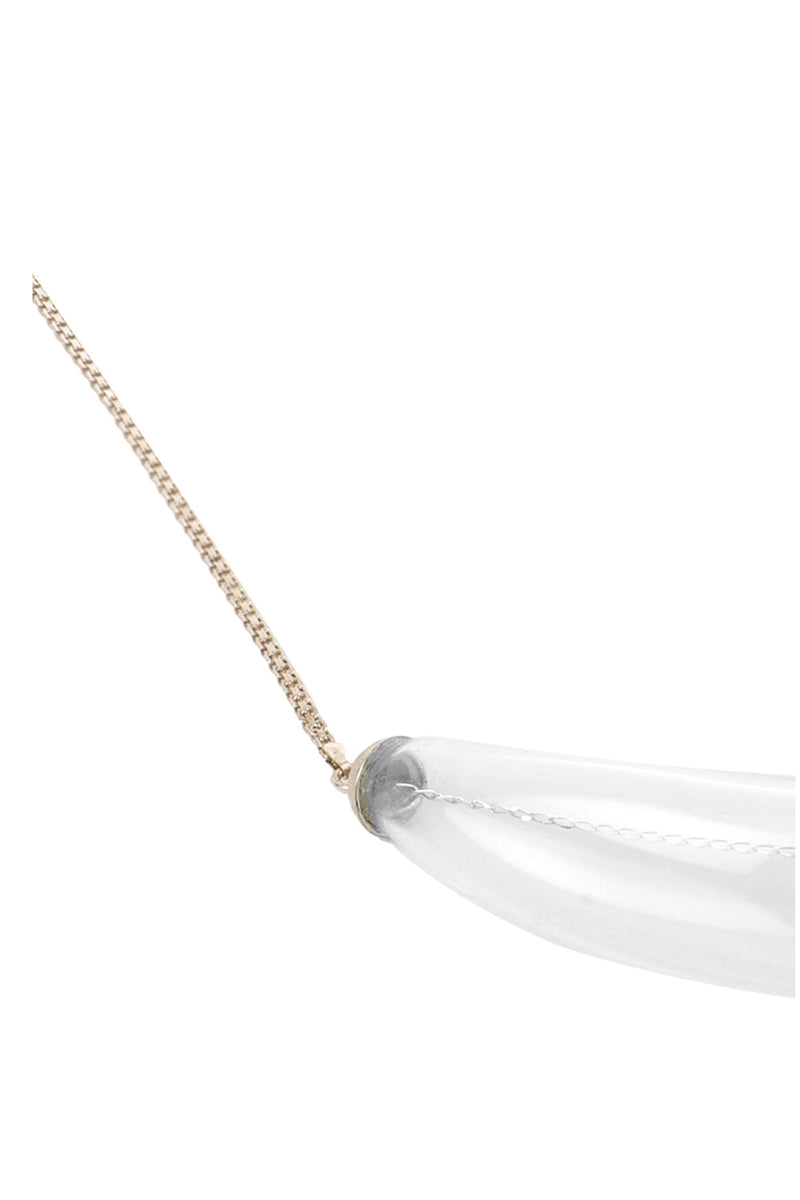 Thin glass choker necklace by MAZ Manuela Álvarez, featuring a sleek, transparent glass design on a delicate chain.