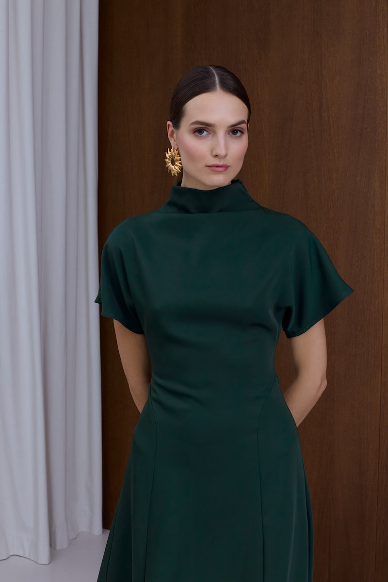 TORI STRUCTURED MIDI DRESS IN DEEP GREEN | CULT MIA