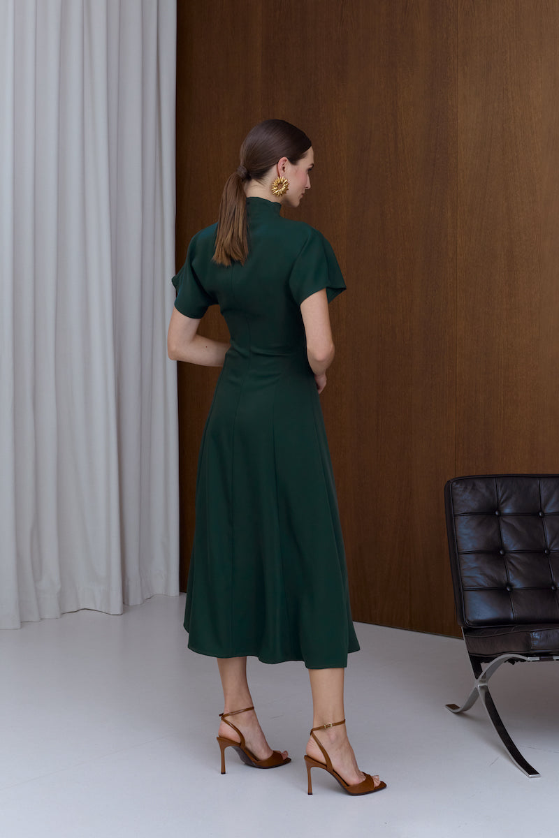 TORI STRUCTURED MIDI DRESS IN DEEP GREEN | CULT MIA | UNDRESS TORI STRUCTURED MIDI DRESS IN DEEP GREEN | CULT MIA | UNDRESS