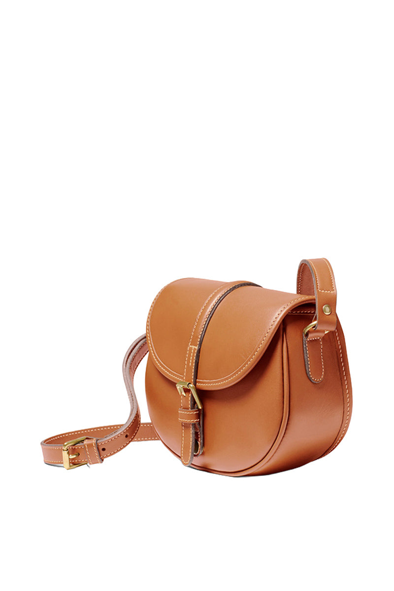 Tusting Cardington tan shoulder bag with adjustable strap and leather finish, stylish and spacious for everyday use.