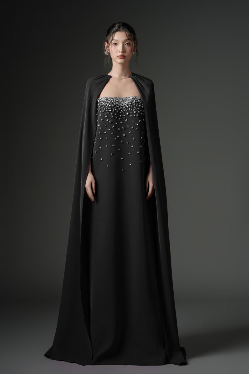 NAKHEEL CREPE DRESS IN BLACK - CULT MIA