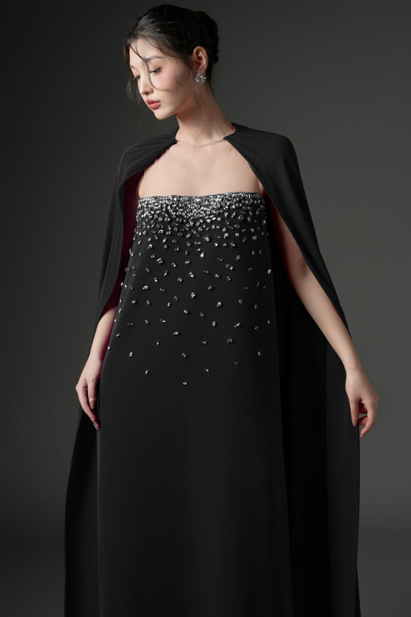NAKHEEL CREPE DRESS IN BLACK - CULT MIA