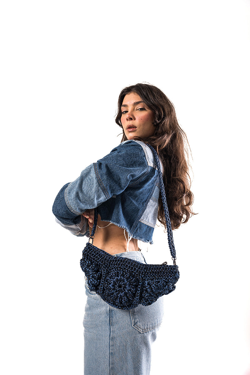 Blue Mara Brazil Tulipa shoulder bag with floral design and adjustable strap, stylish accessory for everyday use.