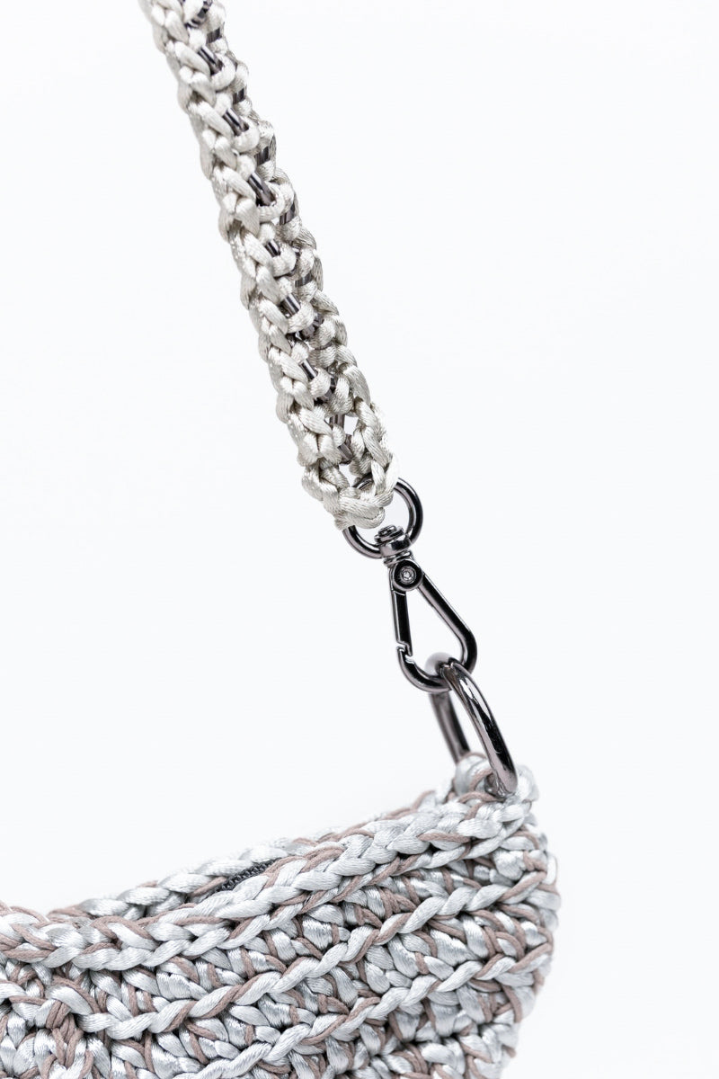 Silver Mara Brazil Tulipa shoulder bag with sleek design and adjustable strap, perfect for stylish everyday use.