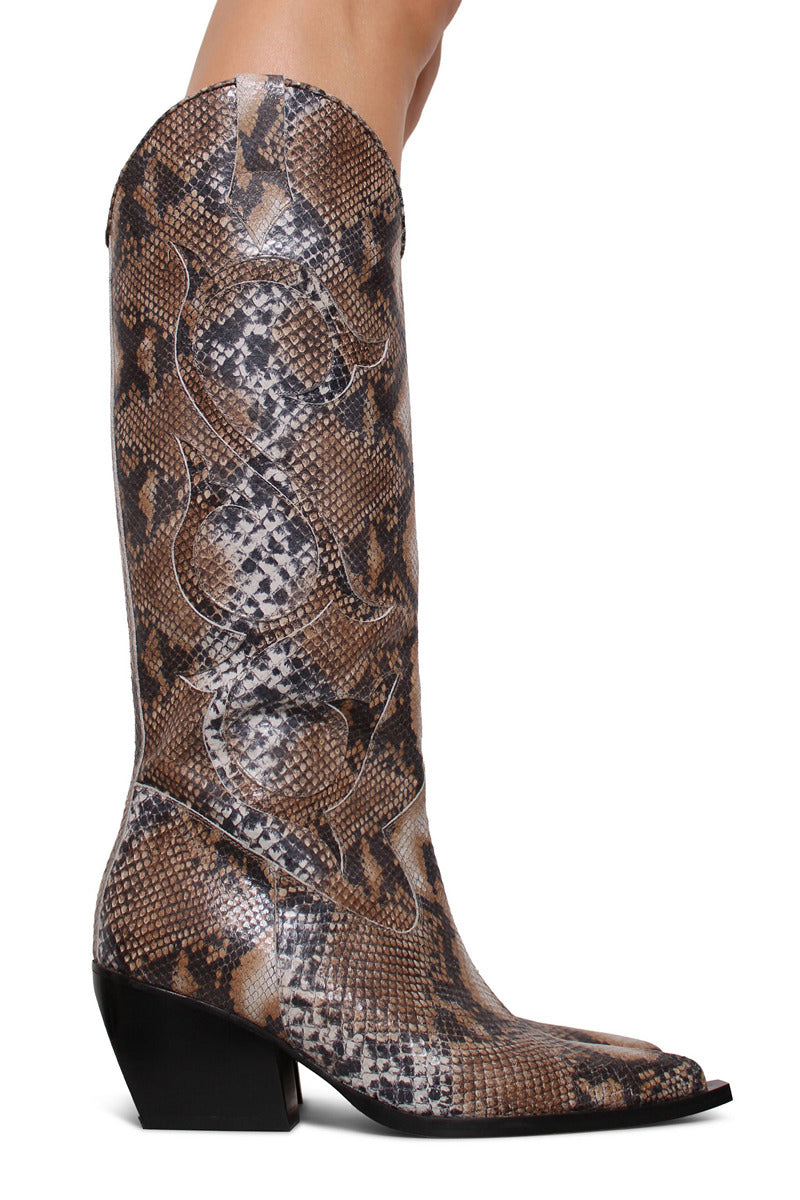 Terry de Havilland cowboy sand boots with Western style, featuring tan leather and decorative stitching.