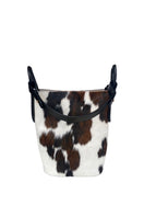 ISIDORA MALVA Tierralta tote bag in cowhide leather, shoulder bag with sturdy handles and natural textured finish.
