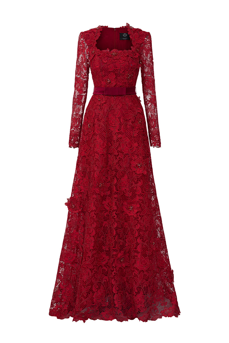 SQUARE GUIPURE LACE AND SILK GOWN IN RED | CULT MIA