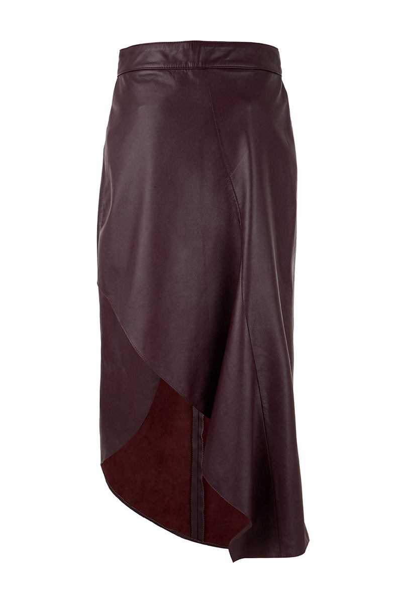 TUBE PETAL LEATHER SKIRT IN WINE RED | CULT MIA | MAZ Manuela Álvarez
