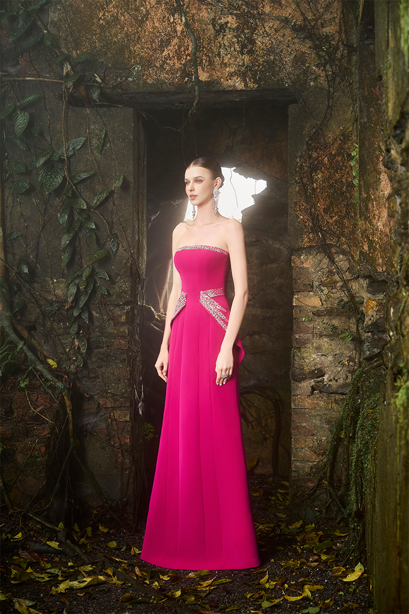 STRAPLESS FLARED HIP FLAP A-LINE DRESS | CULT MIA | Tracy Studio STRAPLESS FLARED HIP FLAP A-LINE DRESS | CULT MIA | Tracy Studio