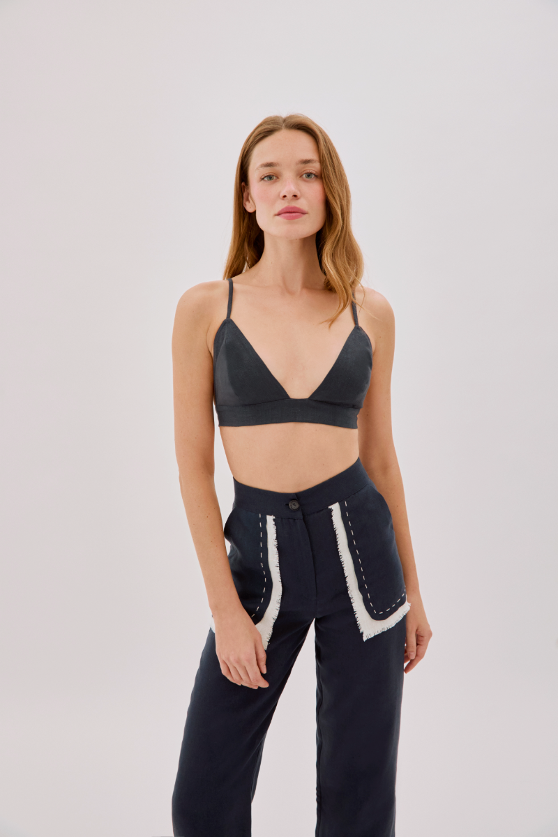 Labeca Harley navy linen fringe pocket pants with side pockets and relaxed fit, ideal for casual summer wear.