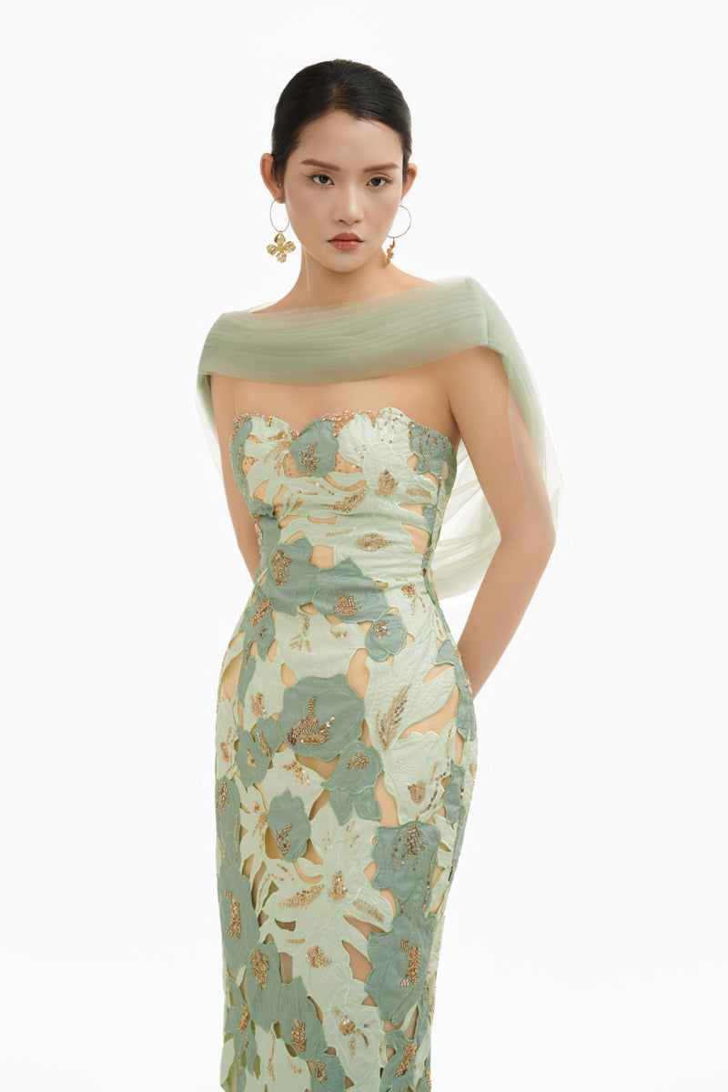 Elegant mint floral maxi gown with matching shawl by Happy Clothing, featuring flowing fabric and intricate floral details.