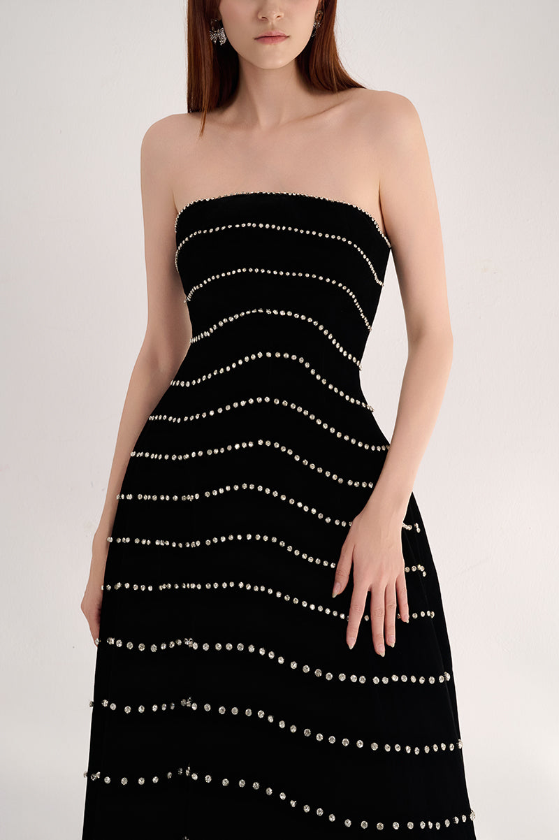STRAPLESS STONE VELVET BLACK MAXI DRESS - CULT MIA