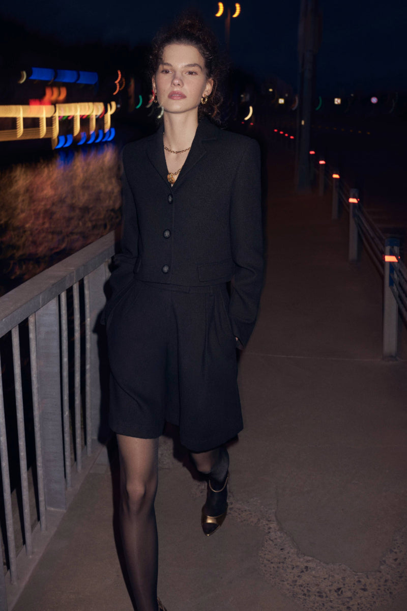 TARA BLACK WOOL CROP JACKET - CULT MIA