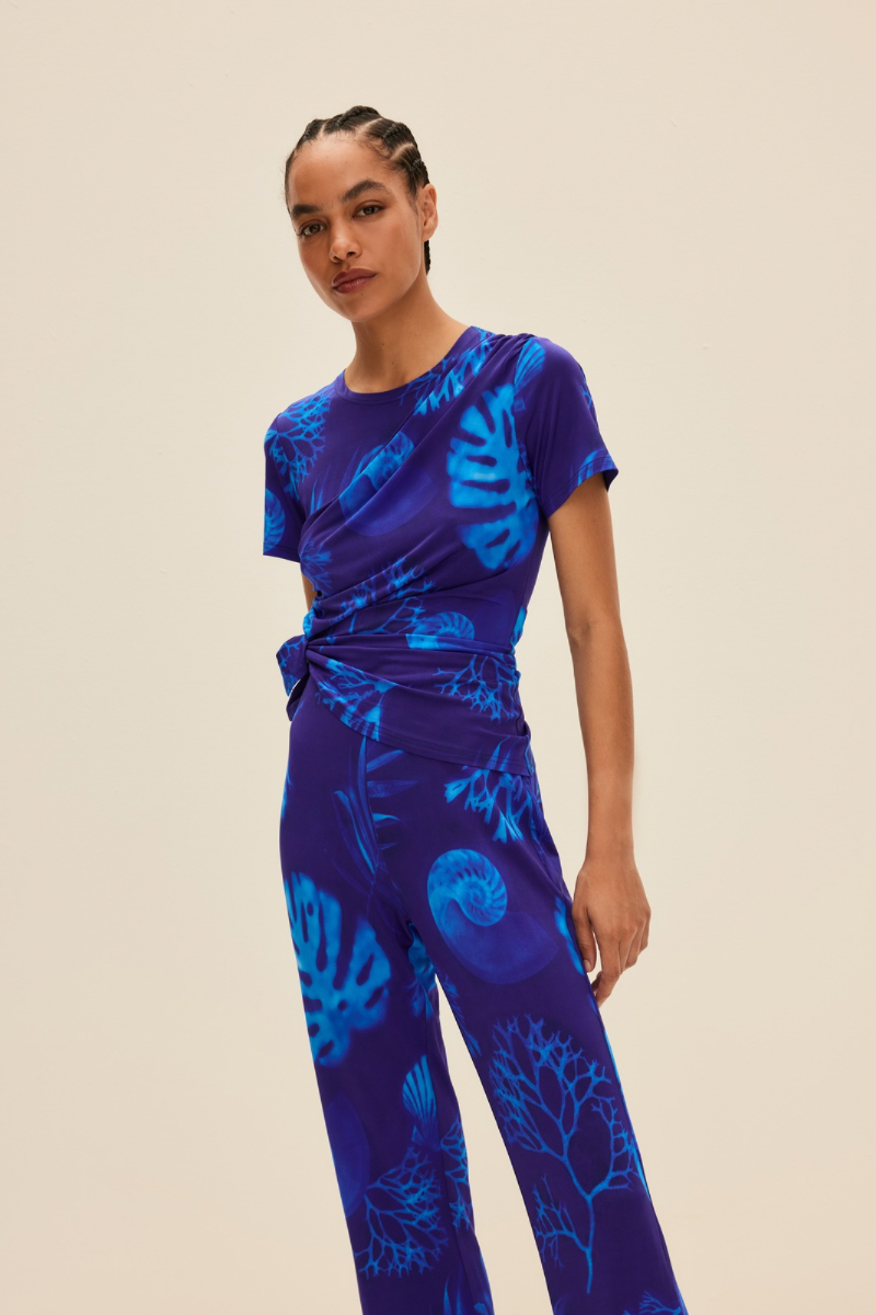 DRAPED TOP WITH KNOT IN CYANOTYPE PRINT - CULT MIA