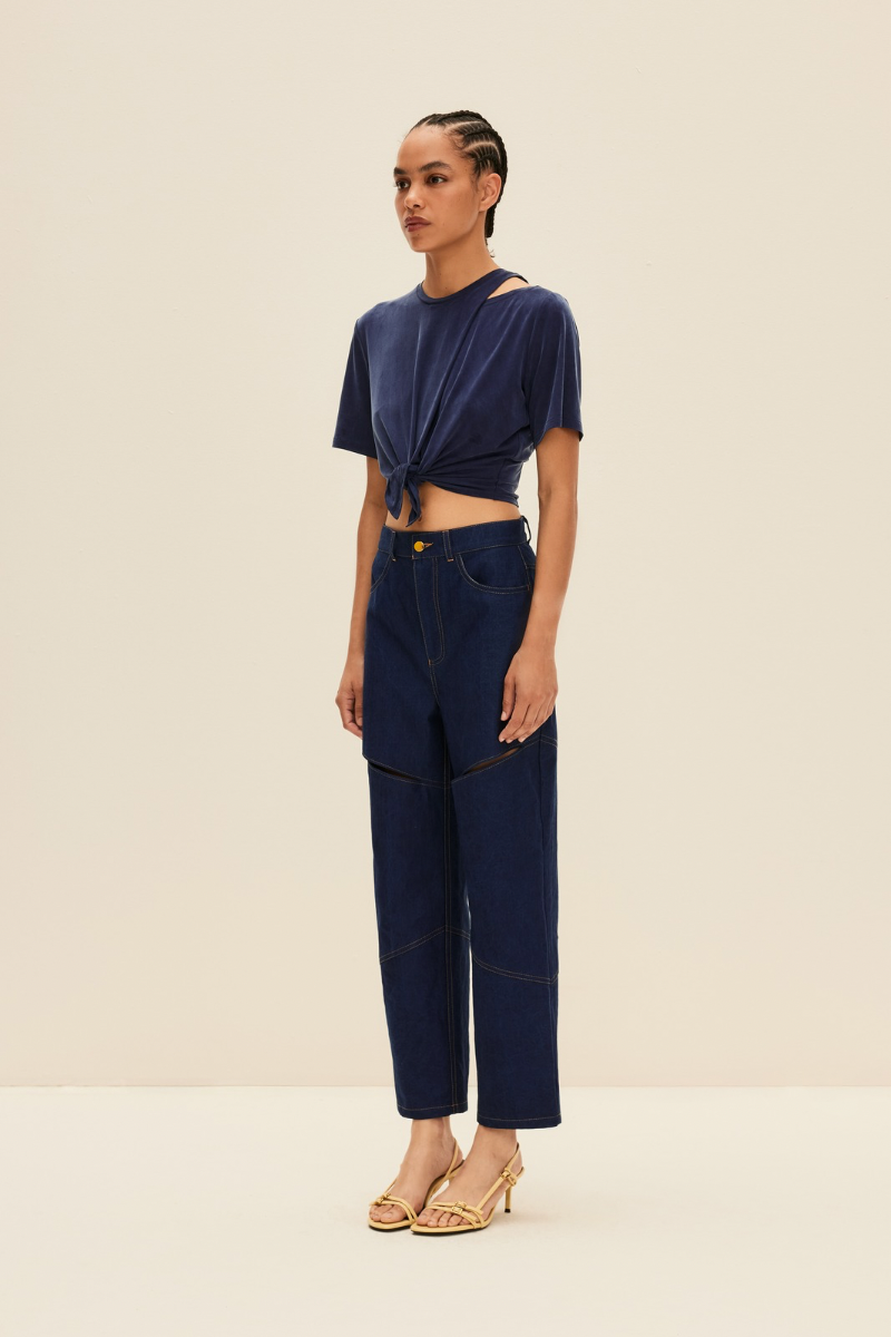 CROPPED JEANS IN DEEP BLUE - CULT MIA
