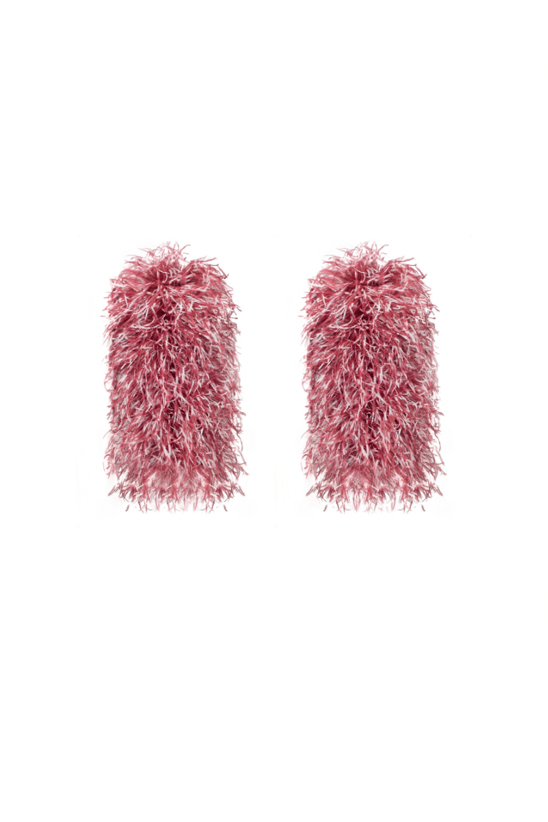 LONG FEATHER MITTENS IN MULBERRY