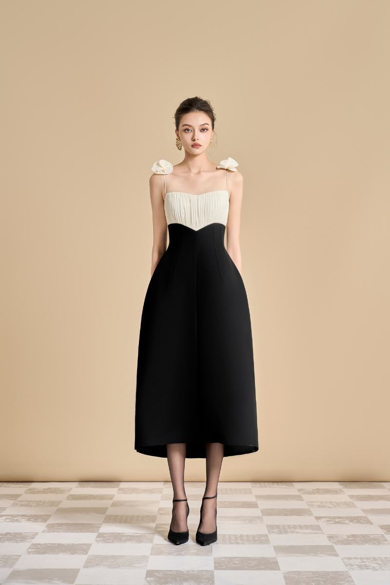 HYACINTH A-LINE SPAGHETTI STRAP MIDI DRESS - CULT MIA