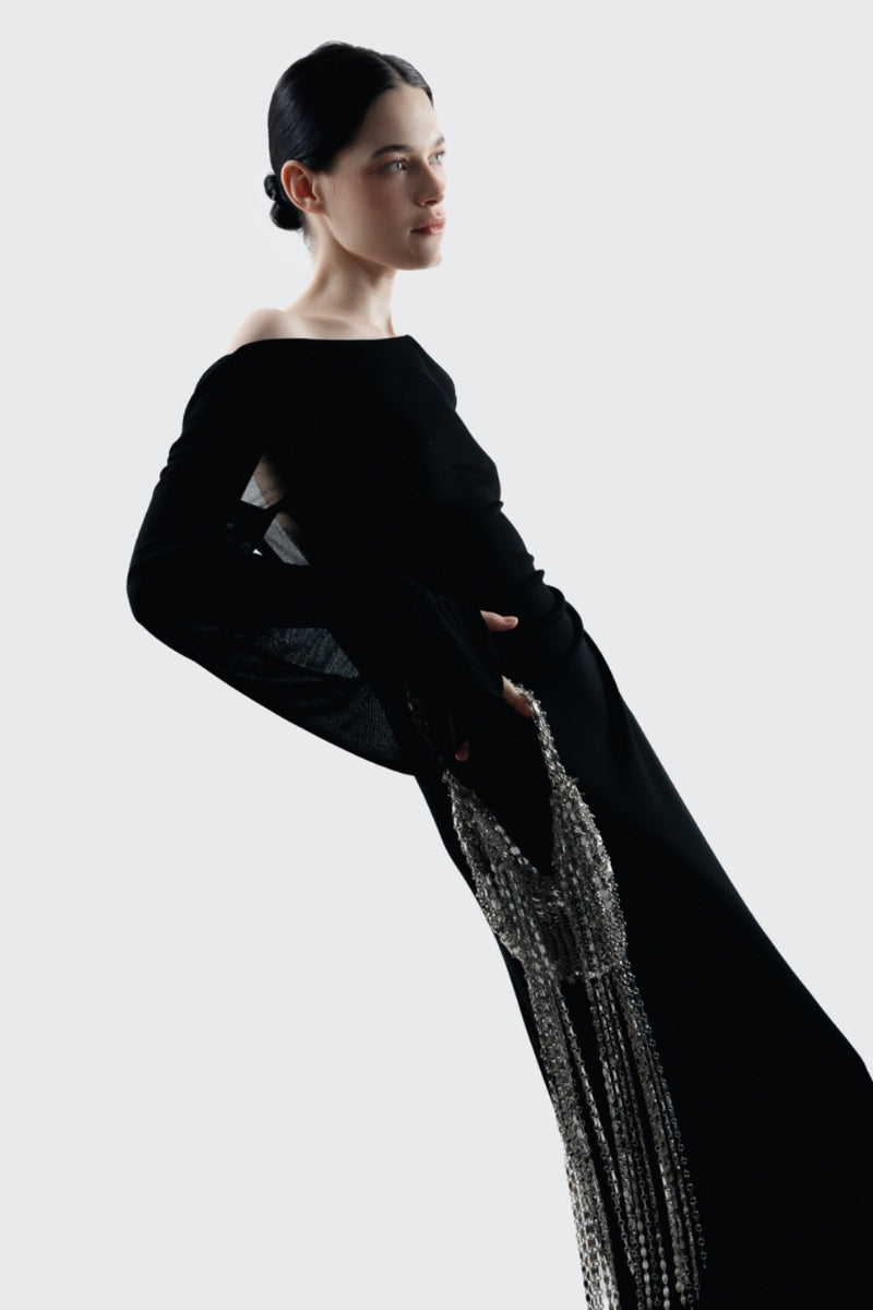 Millanne Tale Oslo Bag clutch with textured black leather and minimalist design, perfect for elegant evening occasions.
