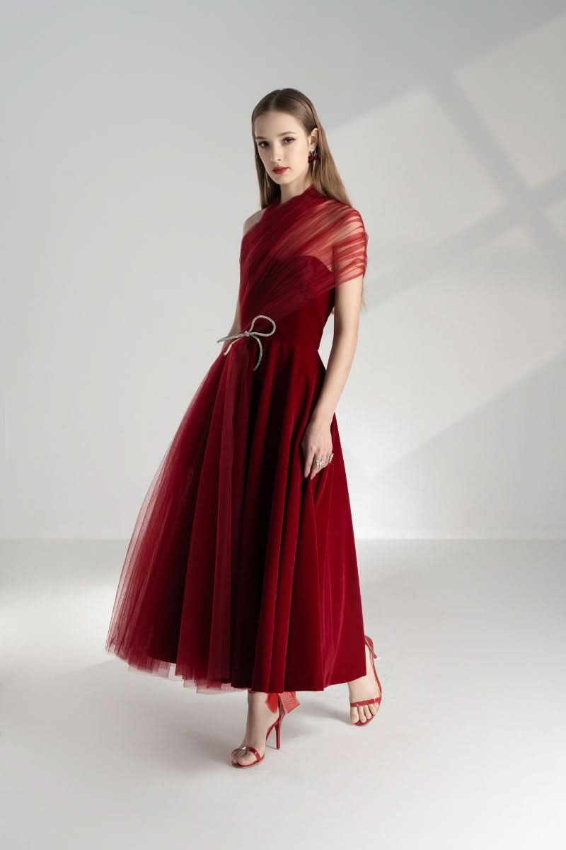 LESLIE FIT AND FLARE CROSSOVER MESH TAFFETA MIDI DRESS | CULT MIA | HAPPY CLOTHING LESLIE FIT AND FLARE CROSSOVER MESH TAFFETA MIDI DRESS | CULT MIA | HAPPY CLOTHING