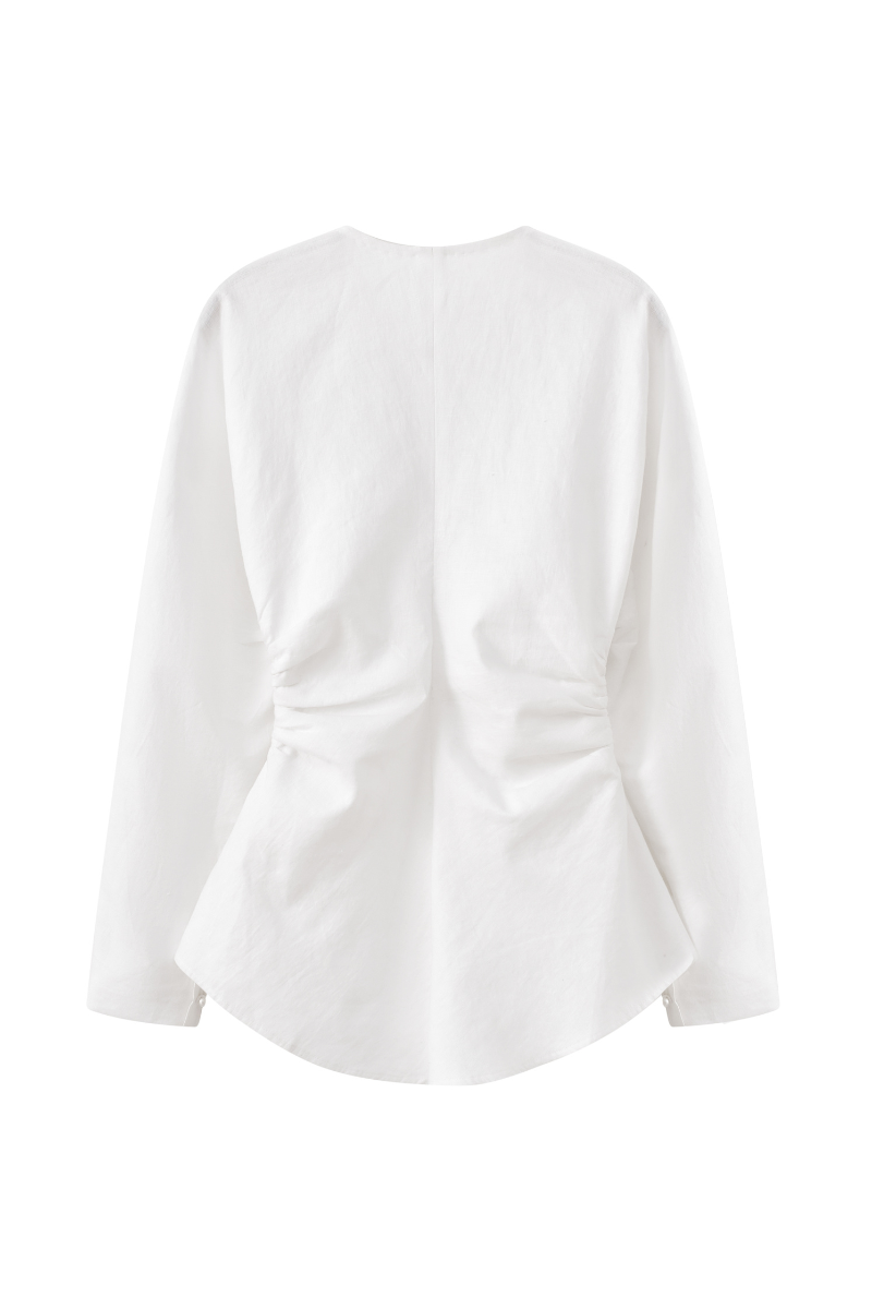 Lecia Hourglass linen long sleeve shirt in a natural color, featuring a relaxed fit and classic collar.