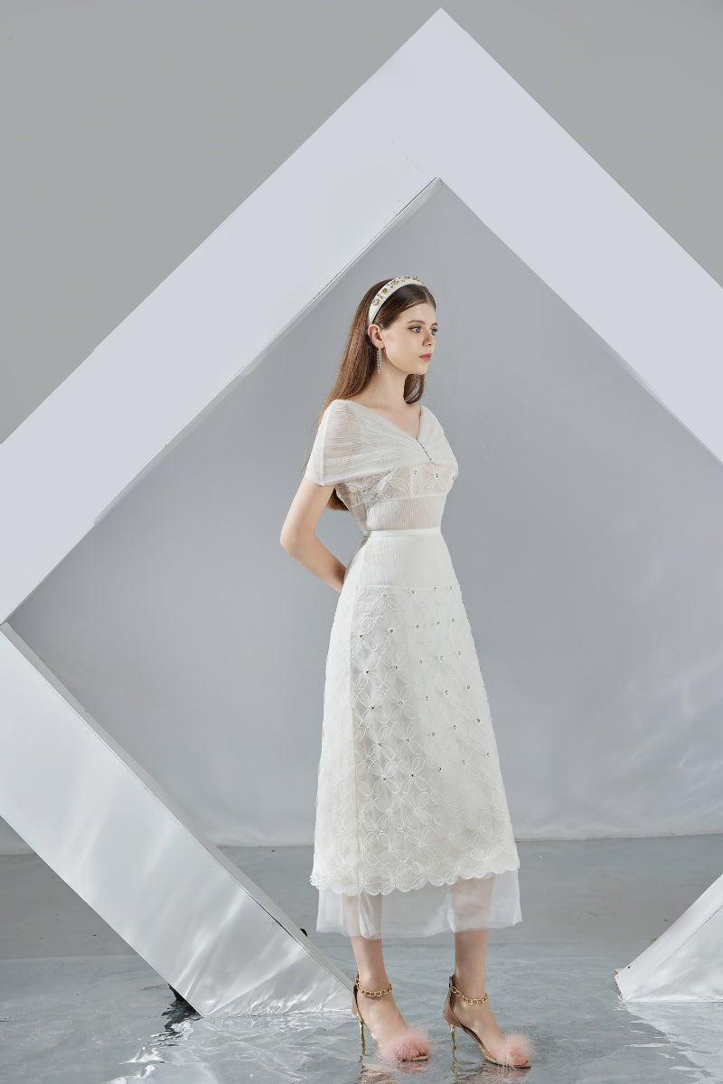 Happy Clothing Kenna White Cape Sleeved Organza Midi Dress | Cult Mia Happy Clothing Kenna White Cape Sleeved Organza Midi Dress | Cult Mia