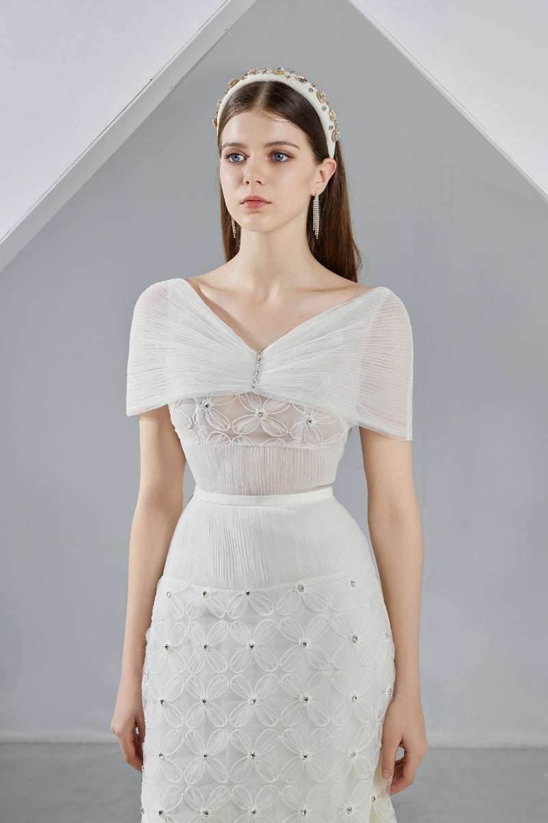 KENNA WHITE CAPE SLEEVED ORGANZA MIDI DRESS - CULT MIA