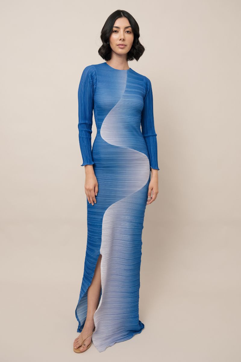Maylé Vásquez NATIVA Maxi Dress featuring flowing fabric and elegant design, perfect for casual or dressy occasions.