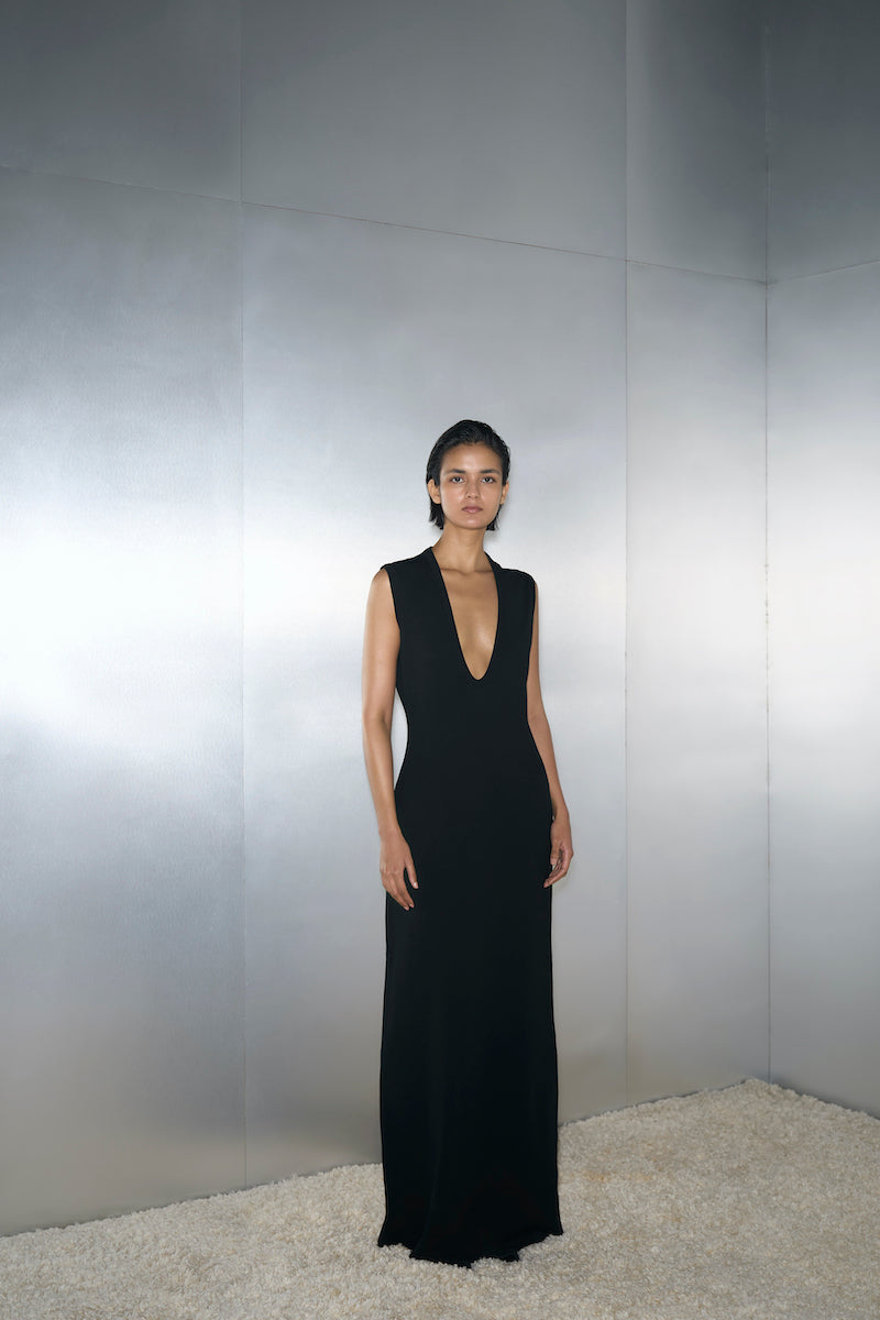 BETH DRESS IN BLACK - CULT MIA