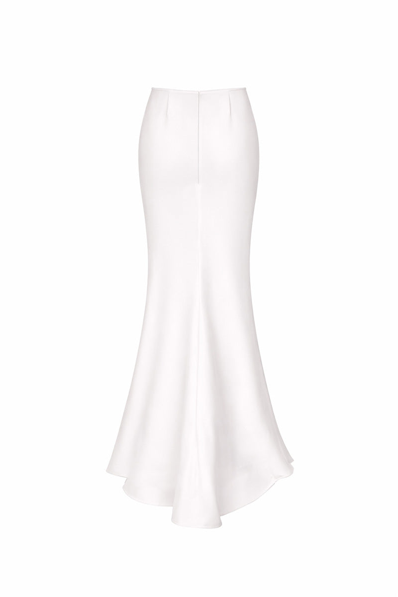 White Valentinas co-ord set featuring a fitted skirt from Gigii's, styled with a matching top for a chic, coordinated look.