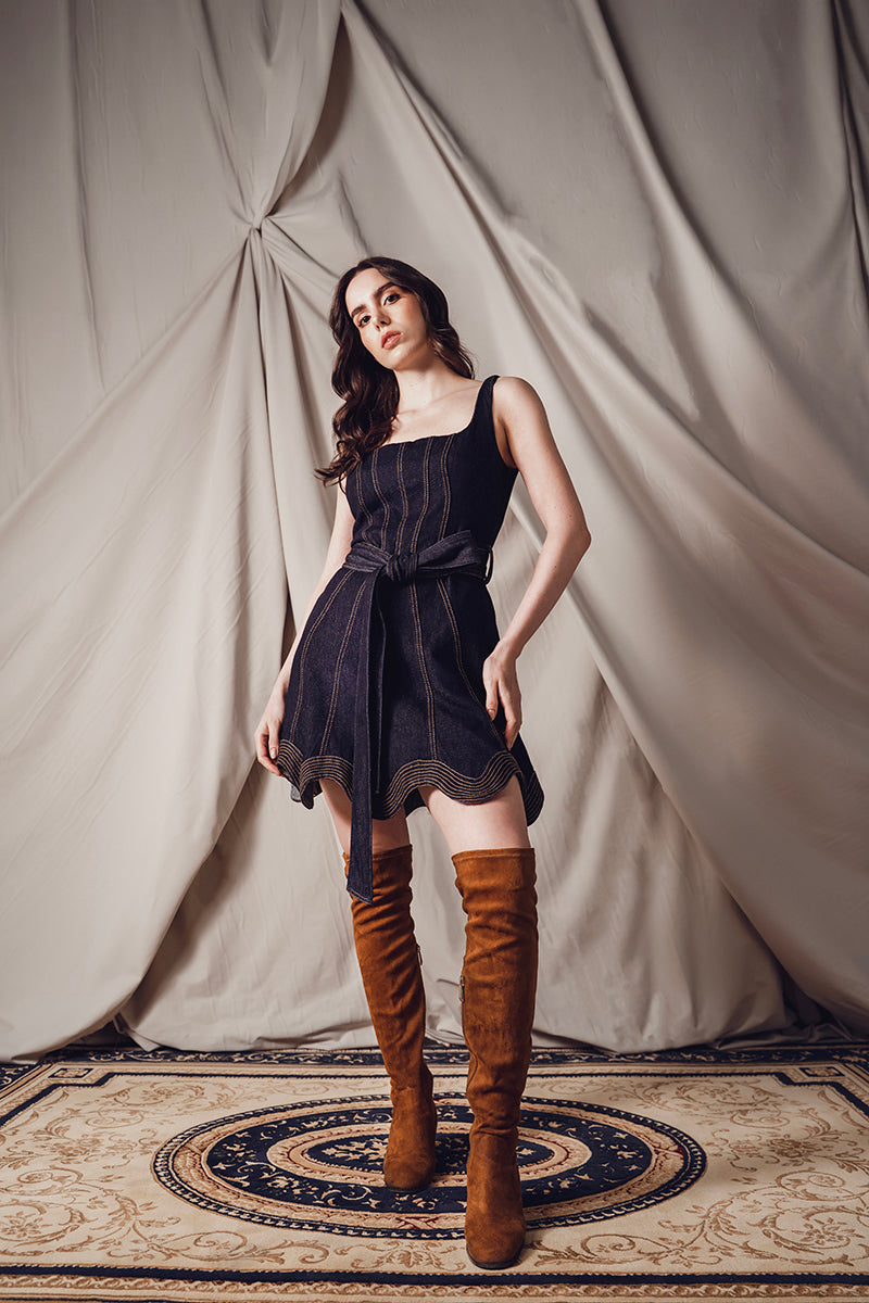 DUMA&CO mineral mini dress featuring a stylish design, lightweight fabric, and a flattering fit, shown on a model.