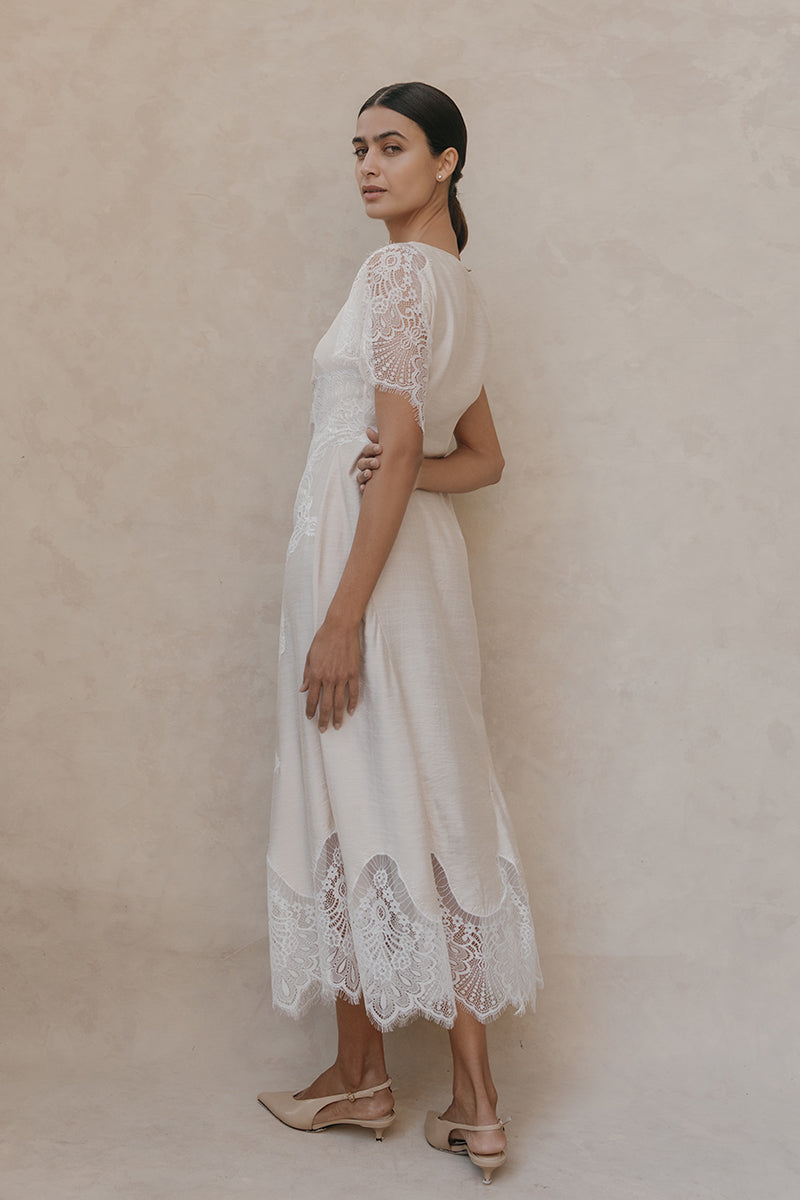 casual ivory dress MAR DRESS IN IVORY | CULT MIA
