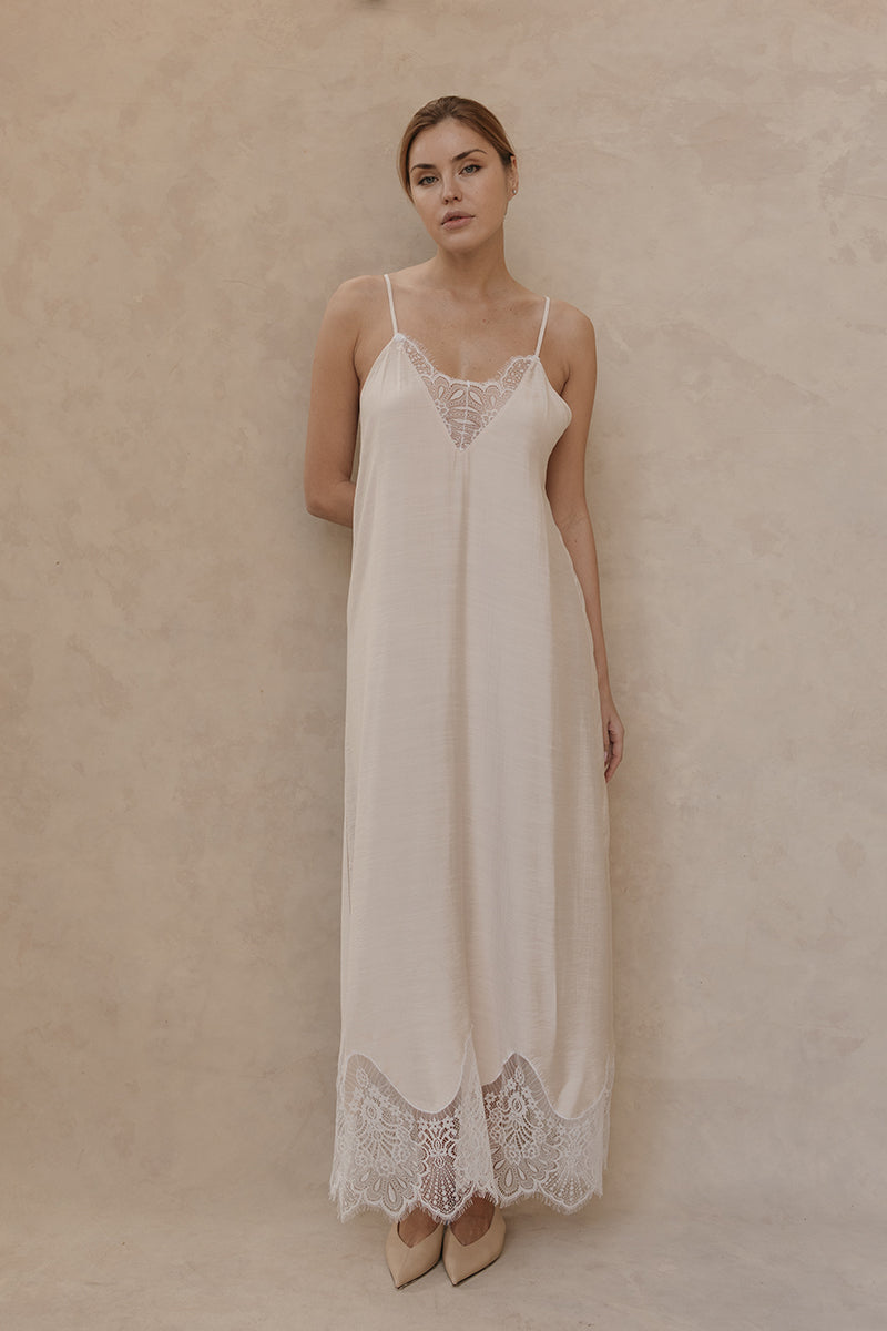 SERAPHINE DRESS IN IVORY
