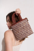 Mara Brazil VIDA brown top handle bag with sleek design and sturdy handles, perfect for stylish everyday use.