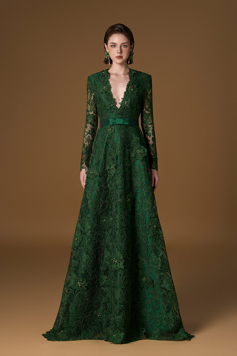 JESSICA GUIPURE LACE AND SILK GOWN IN GREEN | CULT MIA | I.H.F JESSICA GUIPURE LACE AND SILK GOWN IN GREEN | CULT MIA | I.H.F