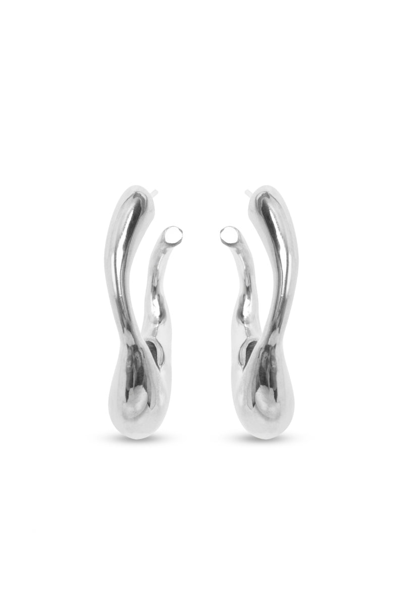 أقراط دائرية من الفضة