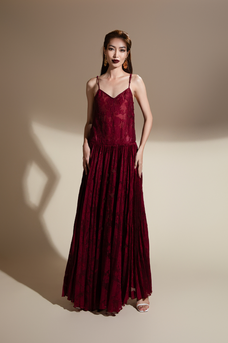 BRITTANY FLARED CAMISOLE BROCADE ORGANZA MAXI DRESS - CULT MIA