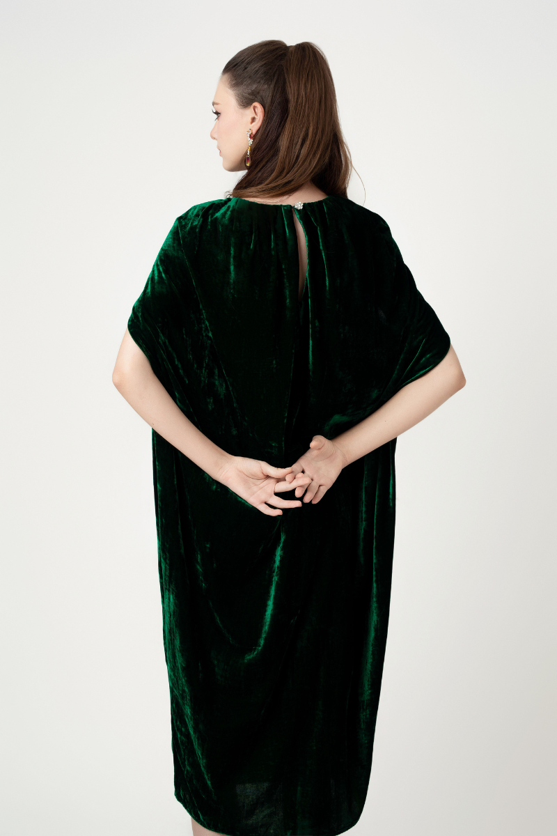 ROUND NECK BATWING SLEEVES MIDI DRESS - CULT MIA