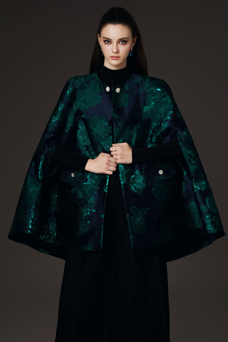 TURTLENECK LONG-SLEEVE TOP WITH WIDE-LEG TROUSERS AND CAPE SET - CULT MIA