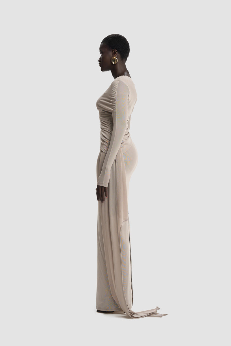 BBXBRAND Verella Maxi in Narnia, elegant floral print maxi dress with flowing fabric and V-neck design, perfect for summer wear.