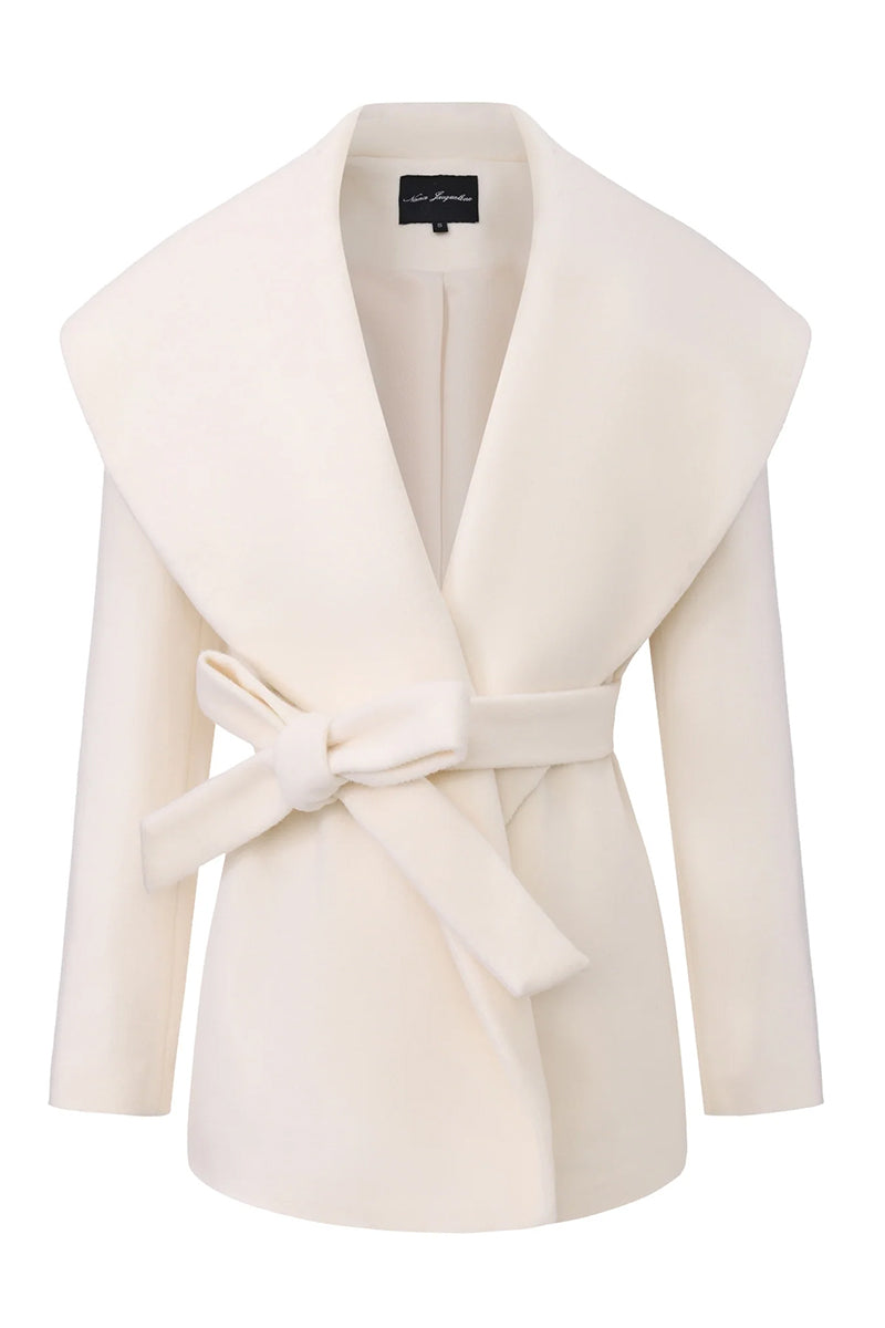 VICTORIA BOW COAT IN WHITE