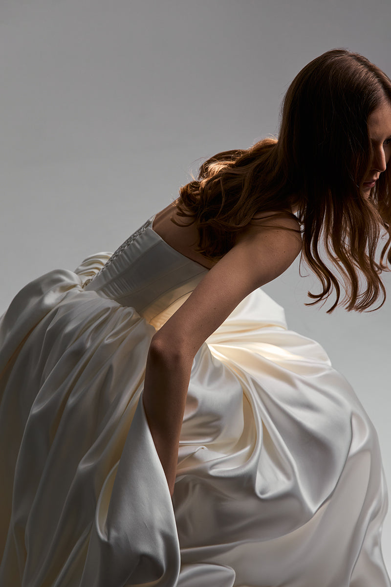 ETERNA DRESS SATIN IN OFF-WHITE - CULT MIA