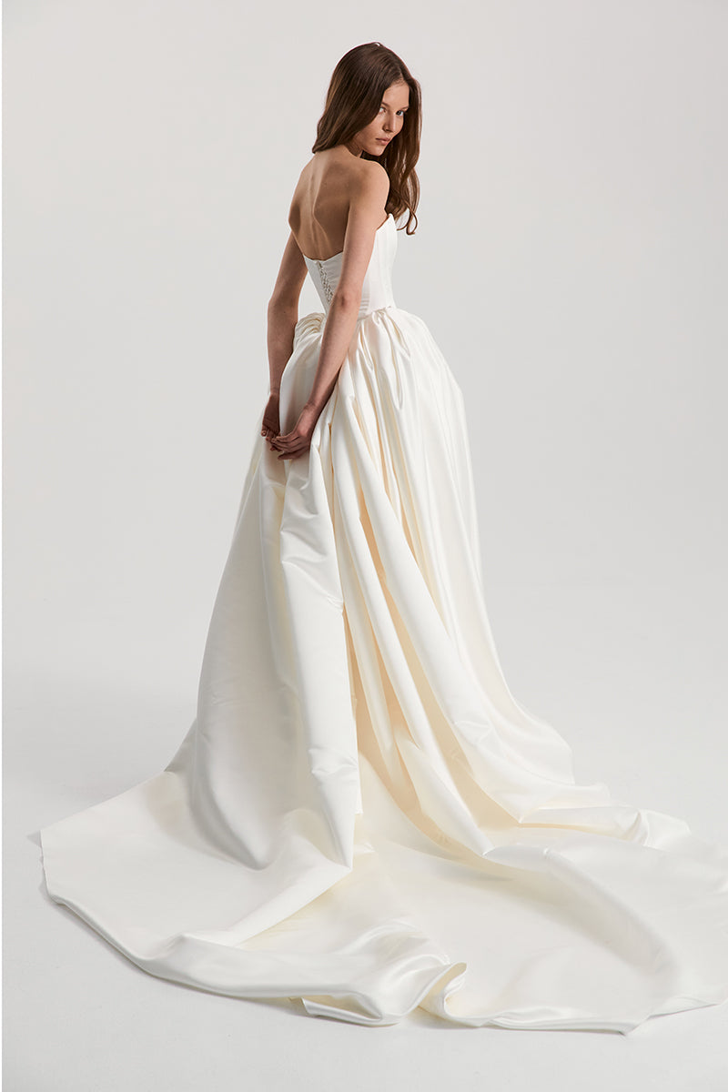 ETERNA DRESS SATIN IN OFF-WHITE - CULT MIA