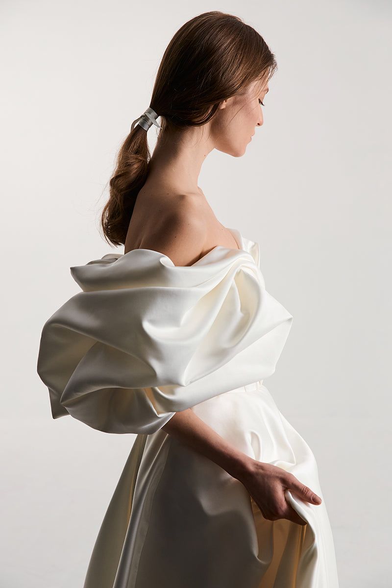 OFF-WHITE VOLUME SCULPTED GOWN - CULT MIA