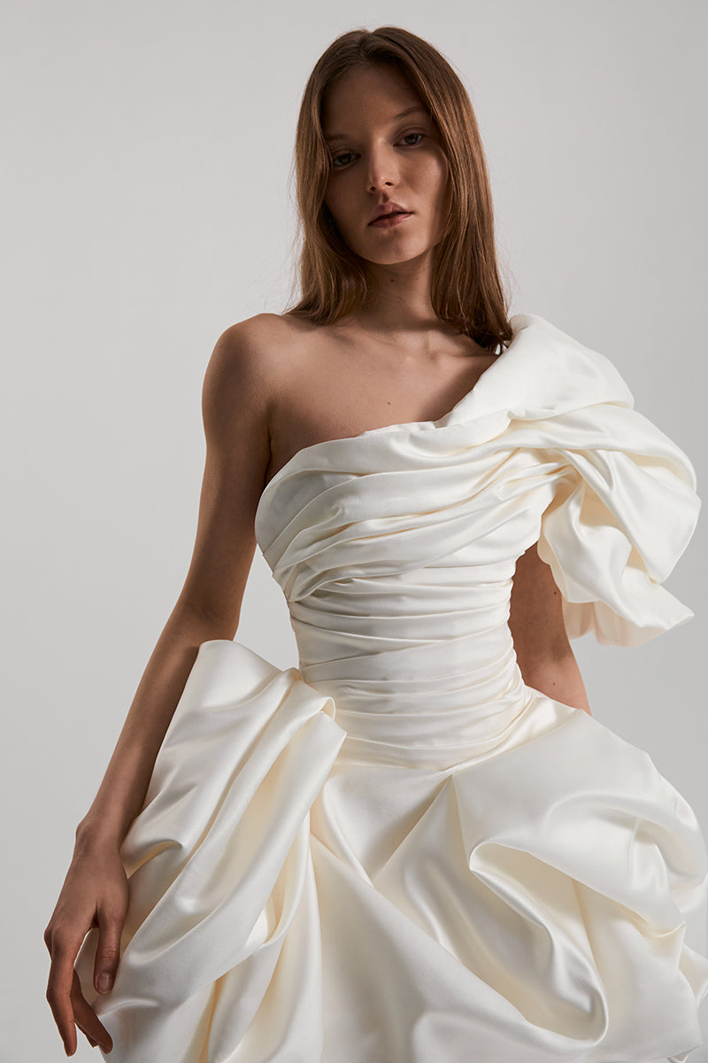 BISOU MINI DRESS SATIN IN OFF-WHITE - CULT MIA