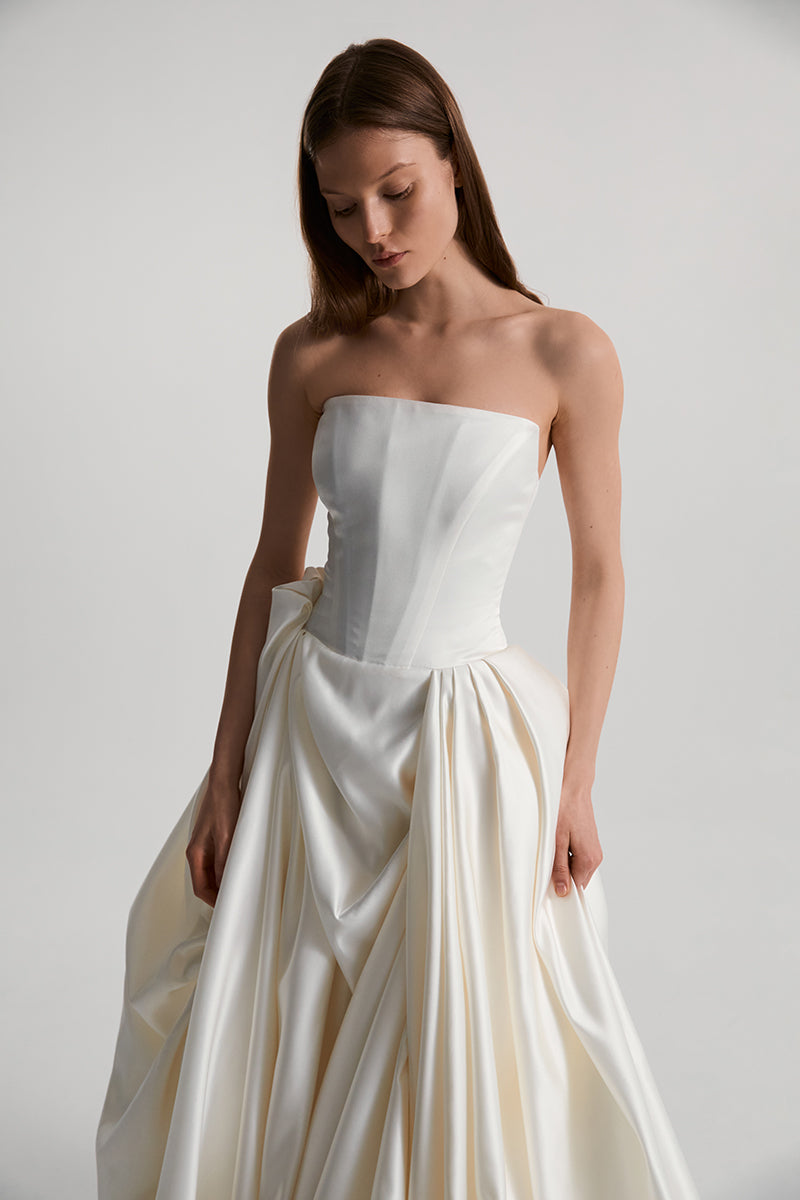 MIRA DRESS SILK IN OFF-WHITE - CULT MIA