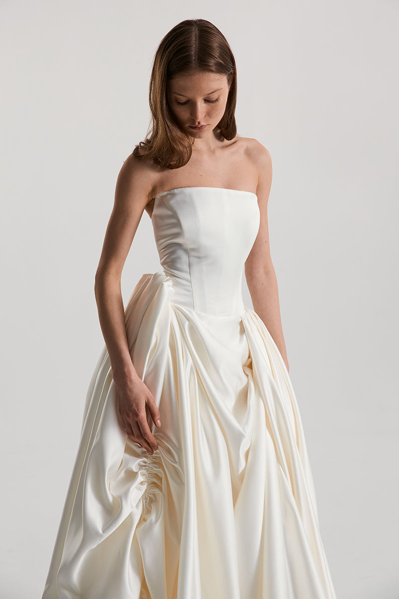 MIRA DRESS SILK IN OFF-WHITE - CULT MIA