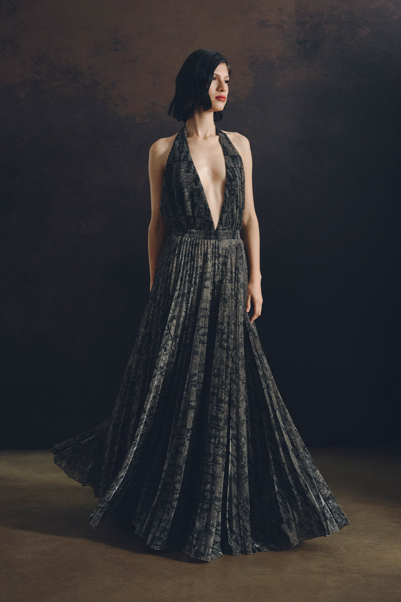 ROBE CASCADE EN OR MÉTALLISÉ