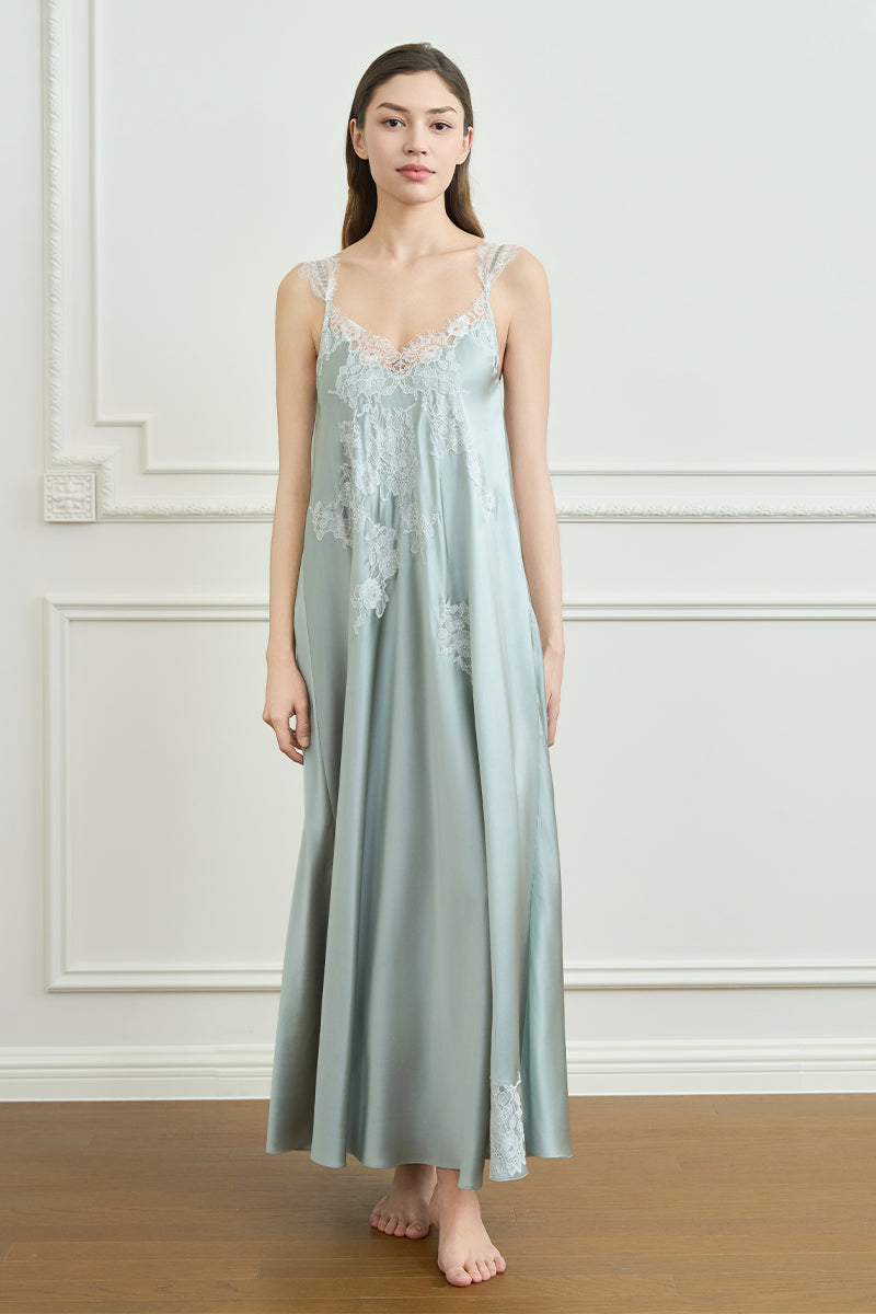 WINDY WOMEN'S SILK NIGHTDRESS